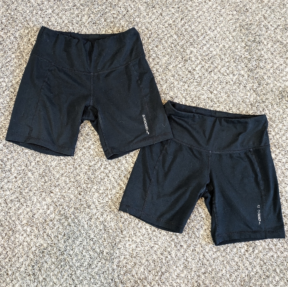 Brooks Running Shorts - Women's XS